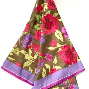 ❌Banana Republic 100% Silk Scarf Floral Square 29”